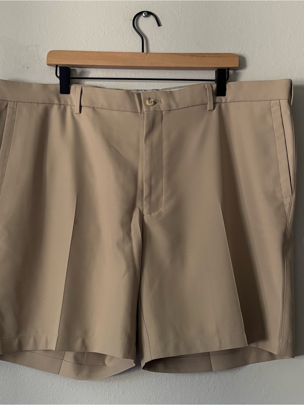 Peter Millar Men’s  Salem Performance Short  Stone Color 42